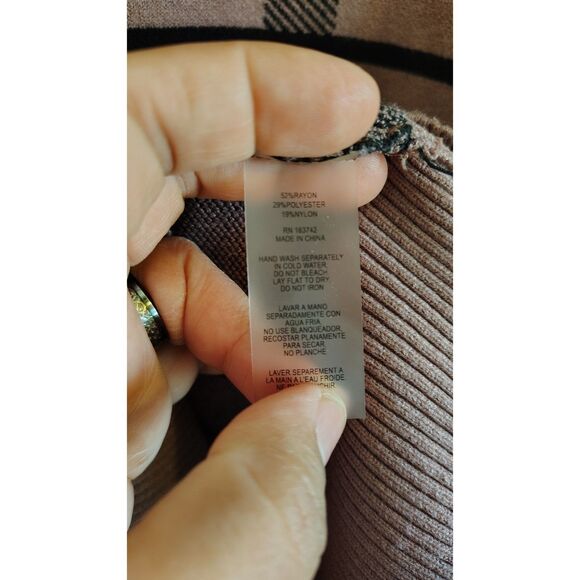 Tahari Women's Pink and Black Plaid Mock neck sweater - Picture 4 of 6